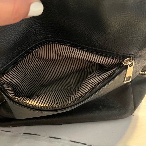 Black Medium Size Faux Leather Zip Up Purse with Gold Zipper Details - Picture 8 of 12